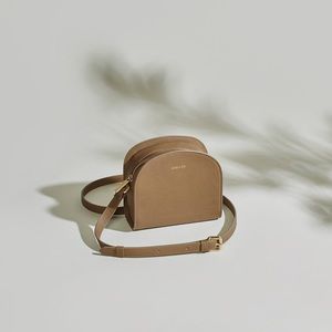 Angela Roi Luna crossbody bag in Mud Grey